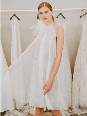 Lela Rose The Foley Pleated Halter Floral Appliqué Dress SZ 4 EUC